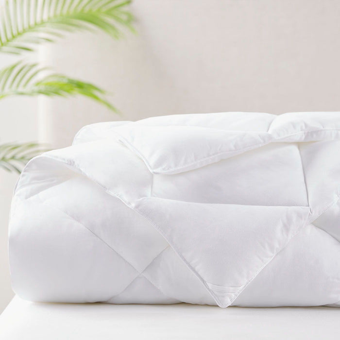 Maximum Warmth - King 300 Thread Count Down Alternative 3M Thinsulate Comforter - White - Simple Home Plus