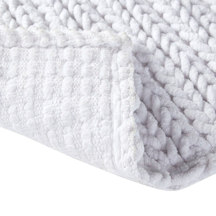 Lasso - 17" x 24" Chain Stitch Rug - White - Simple Home Plus
