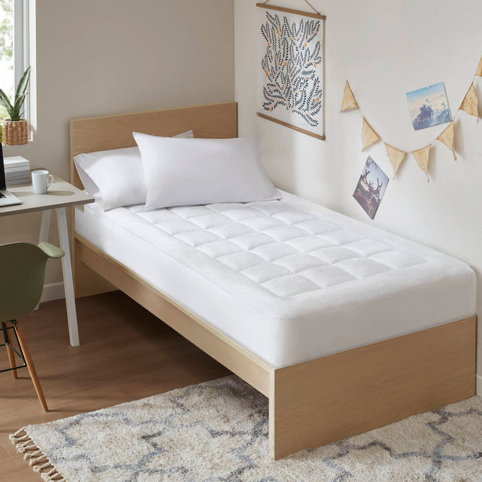 Cloud Soft - Twin Overfilled Hypoallergenic Down Alternative Waterproof Mattress Pad - White - Simple Home Plus