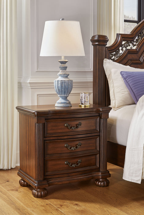 Lavinton - Brown - Three Drawer Night Stand - Simple Home Plus