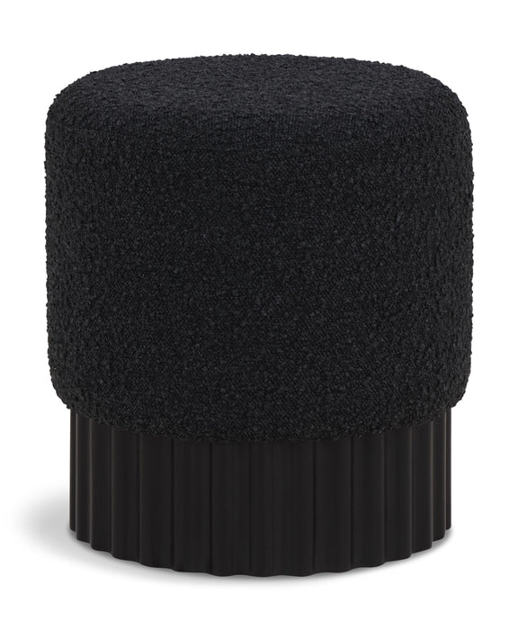 Veranda - Ottoman / Stool With Black Base - Simple Home Plus