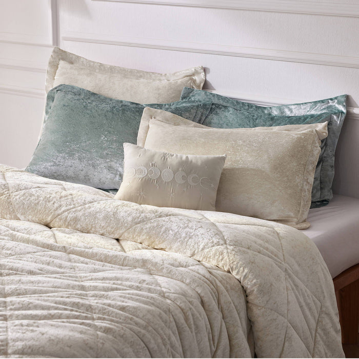 Felicia - Velvet Twin Duvet Cover Set With Throw Pillow - Champagne - Simple Home Plus