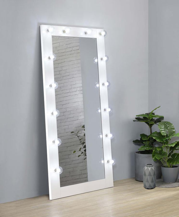 Zayan - Length Floor Mirror With Lighting - Simple Home Plus