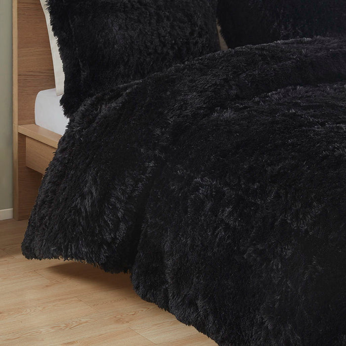 Malea - Shaggy Long Comforter Mini Set - Black - Simple Home Plus