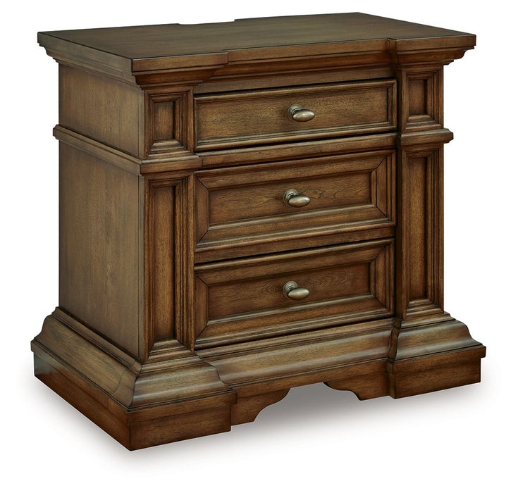 Frantanna - Three Drawer Night Stand - Brown - Simple Home Plus