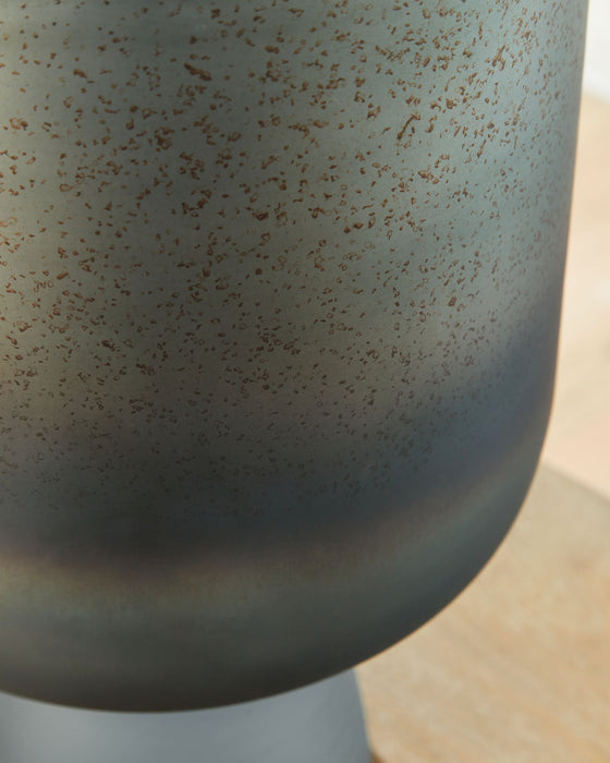 Pennmore - Vase - Simple Home Plus