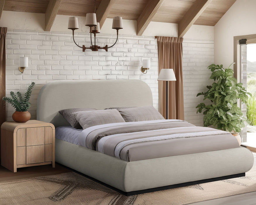 Vaughn - Chenille Bed With Black Base - Simple Home Plus