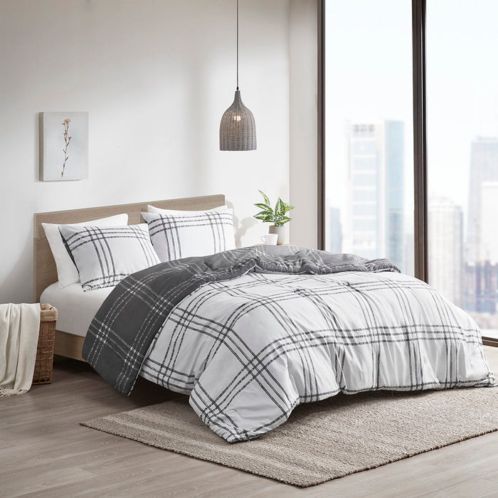 Pike - Plaid Reversible Comforter Set - White / Gray - Simple Home Plus