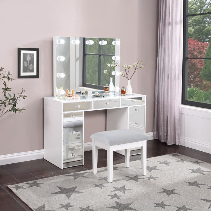 Regina - Makeup Vanity Table Set With Lighting - White - Simple Home Plus
