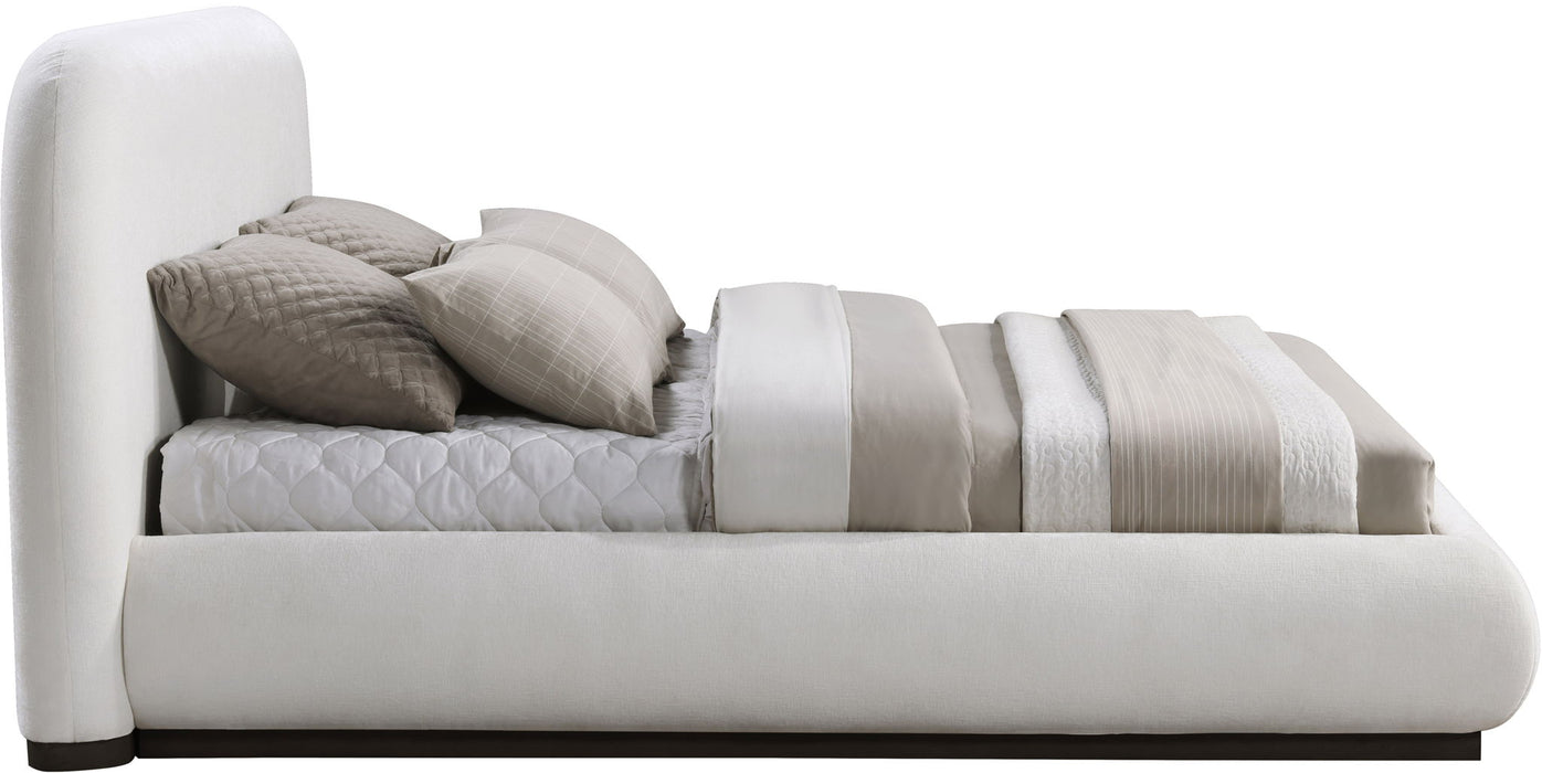 Vaughn - Chenille Bed With Black Base - Simple Home Plus