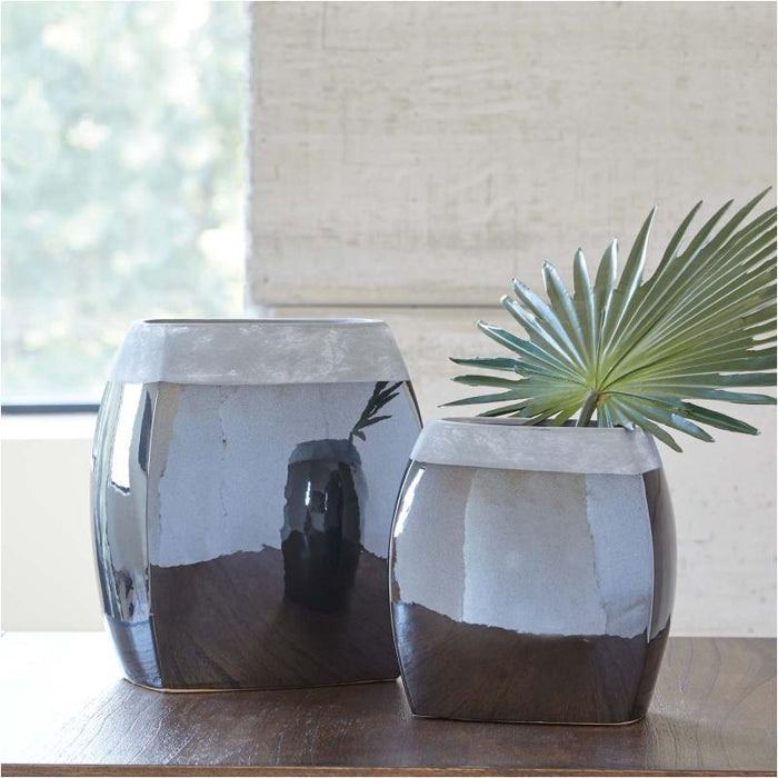 VASE (SET OF 2)