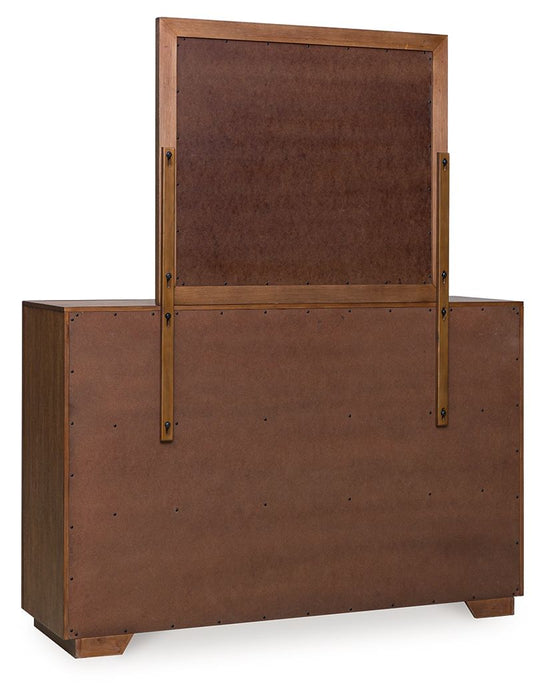 Hennington - Dresser