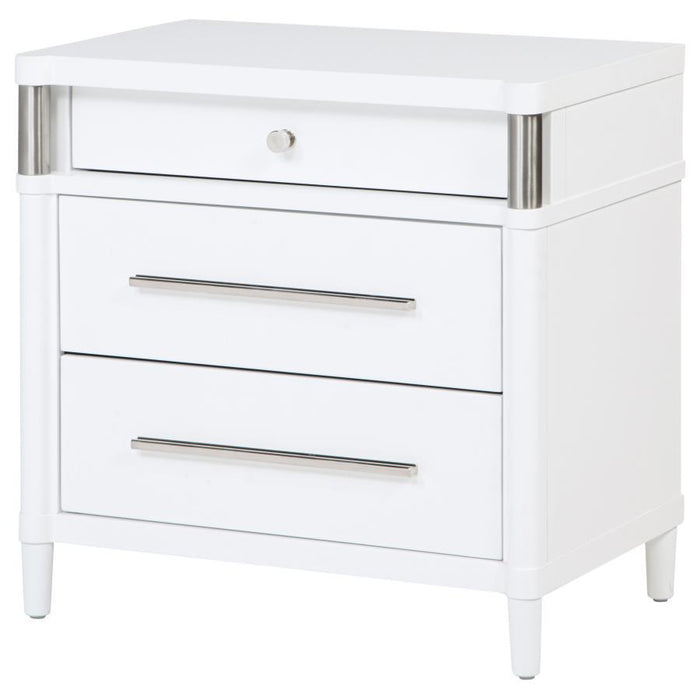Gracemont - 3-Drawer Bedroom Nightstand Bedside Table - White - Simple Home Plus