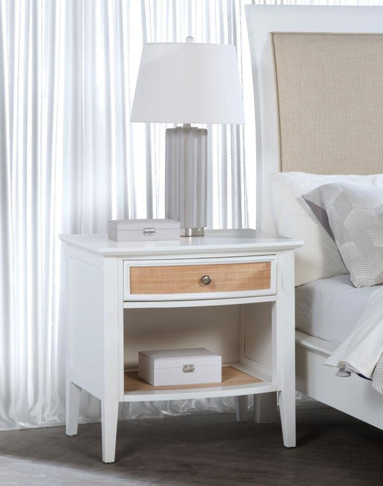 Bexhill - 1-Drawer Nightstand Bedside Table - White - Simple Home Plus