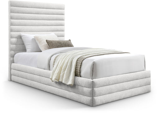 Maxwell - Bed - Simple Home Plus