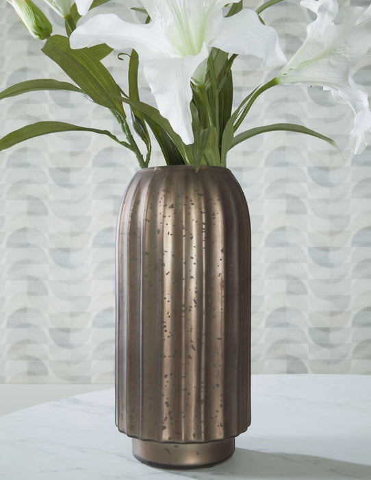 Briarcott - Vase - Simple Home Plus