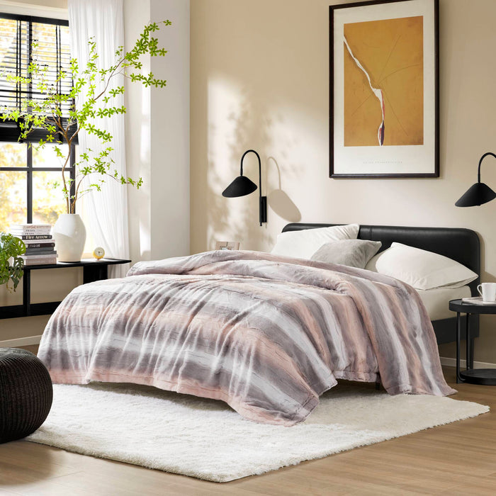 Zuri - 66" x 90" Blanket - Blush / Gray - Simple Home Plus
