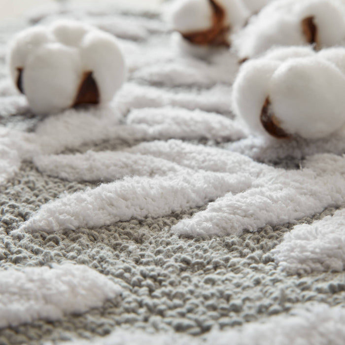 Serene - 25" Round Cotton Tufted Bath Rug - Gray