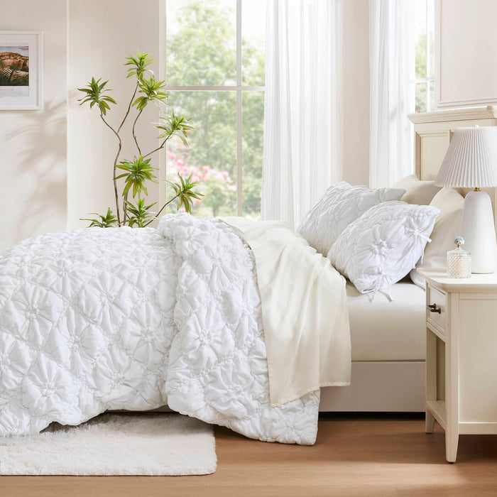 Lily - Full/Queen 3 Piece Comforter Set - White - Simple Home Plus