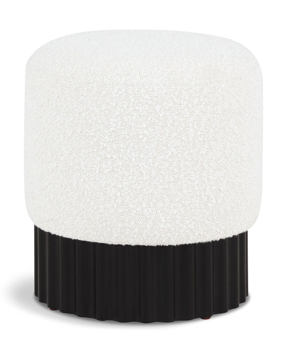 Veranda - Ottoman / Stool With Black Base - Simple Home Plus