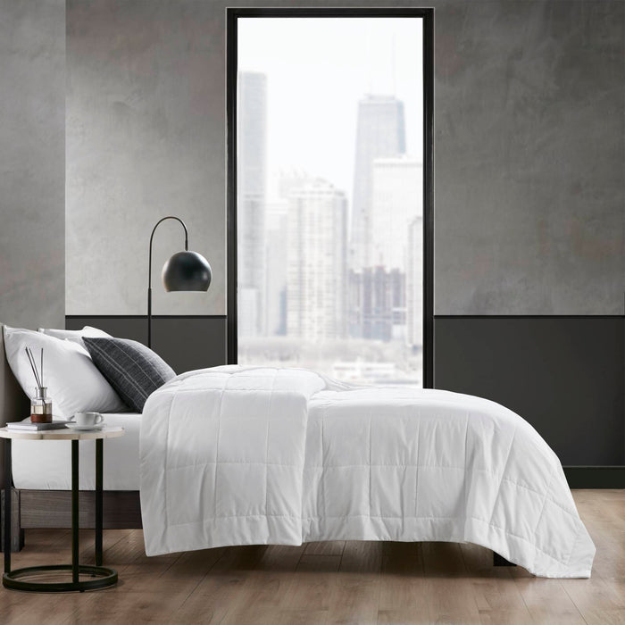 Cooling Touch - Down Alternative King Blanket - White - Simple Home Plus