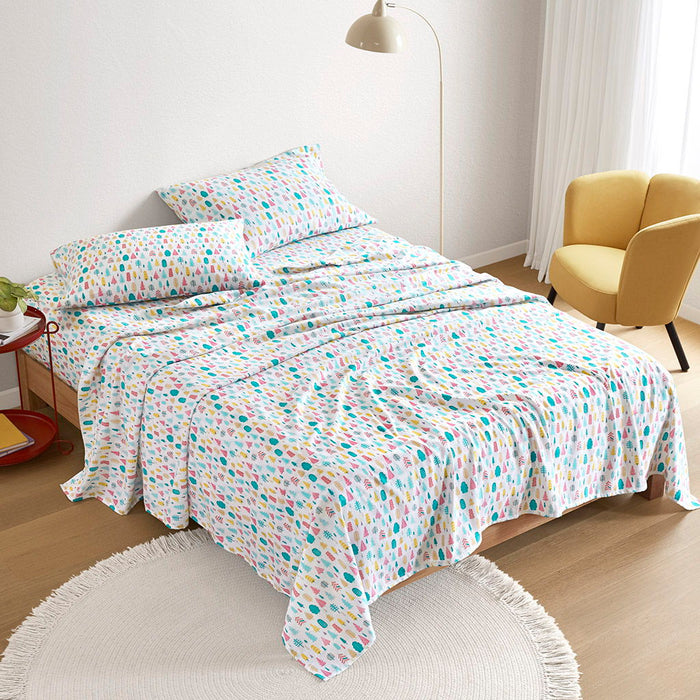 Cozy Soft - 4 Piece Queen Cotton Flannel Printed Sheet Set - White Holiday Trees