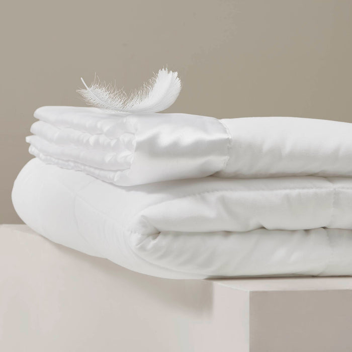 Windom - King All Season Hypoallergenic Blanket With 3M Scotchgard - White - Simple Home Plus