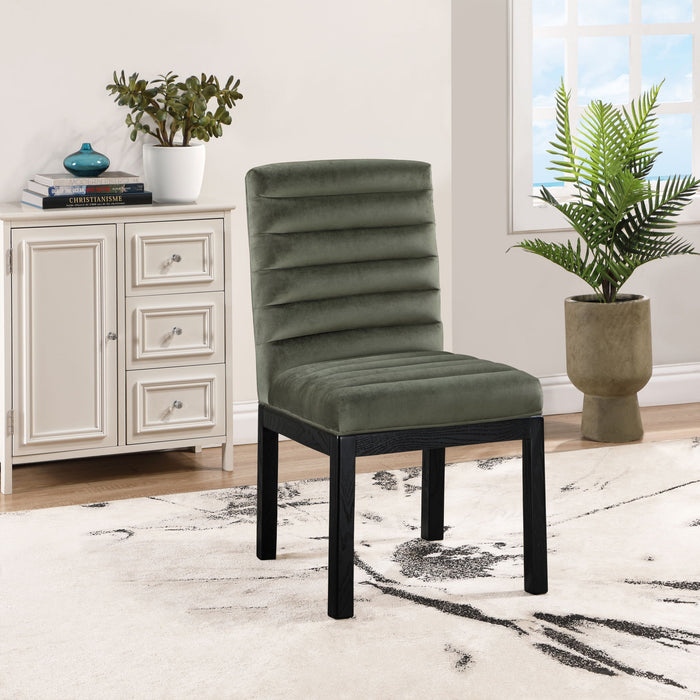 Evelyn - Dining Chair With Black Legs - Simple Home Plus