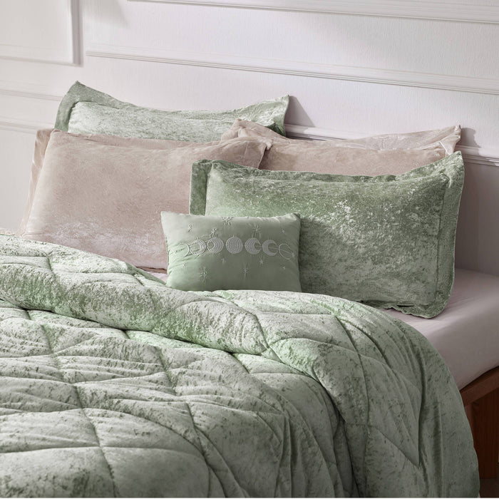 Felicia - Velvet Comforter Set With Throw Pillow - Green - Simple Home Plus