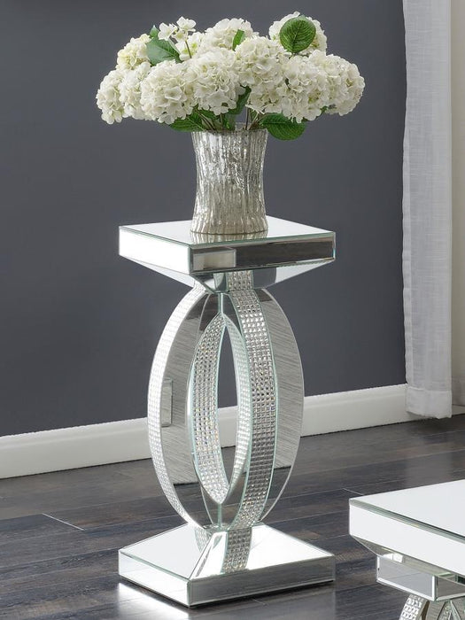 Amalia - Square Mirrored Acrylic Crystal Side End Table - Silver - Simple Home Plus