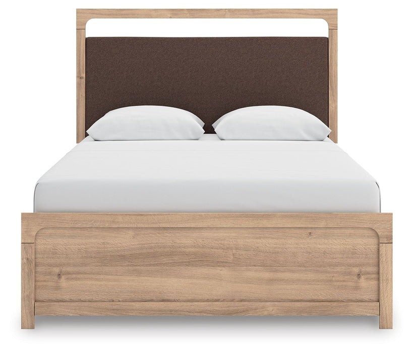Kinlanni - Upholstered Platform Bed - Simple Home Plus
